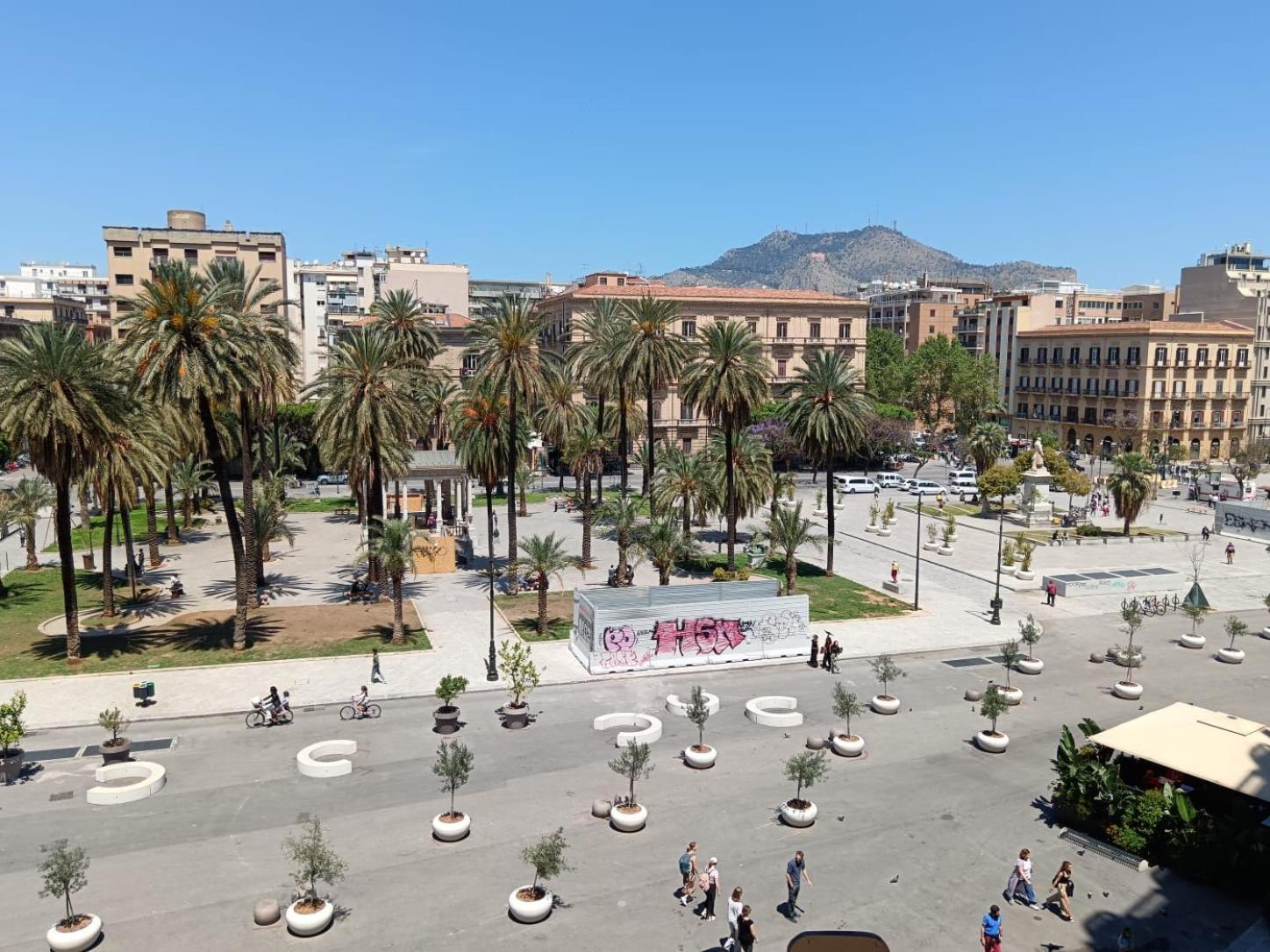 Politeama Suite Palermo Exterior foto