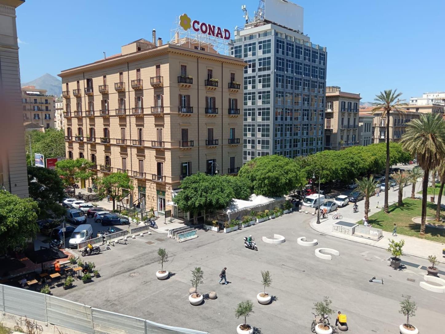 Politeama Suite Palermo Exterior foto